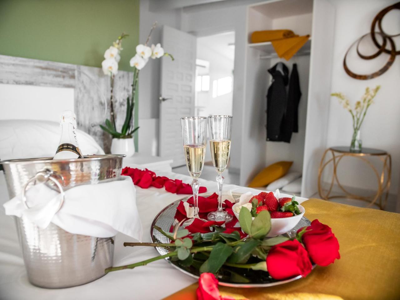 Jazmines & Moras Boutique Villa Marbella Bagian luar foto